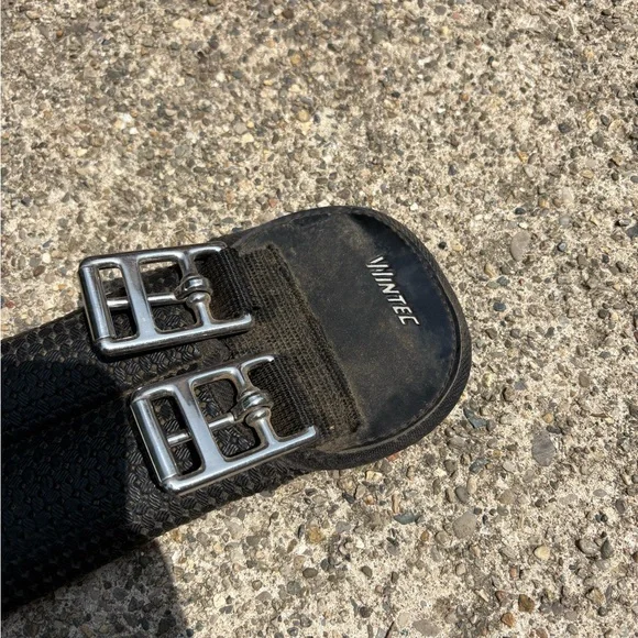 Wintec Elastic Dressage Girth (Size 28) - Picture 2 of 3